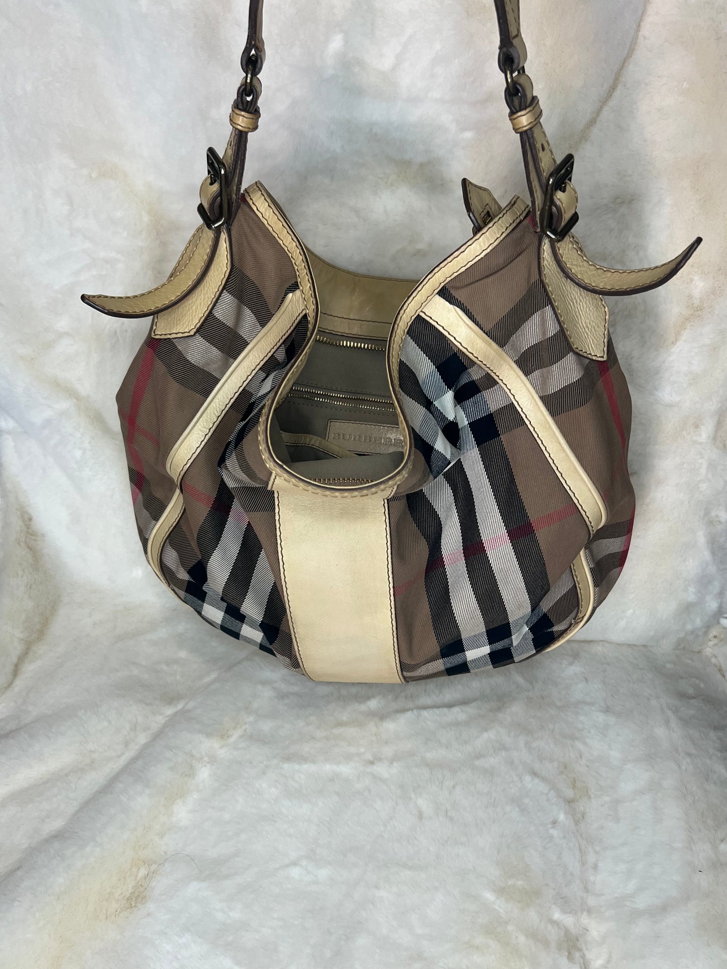 Burberry Hobo/Shoulder Bag