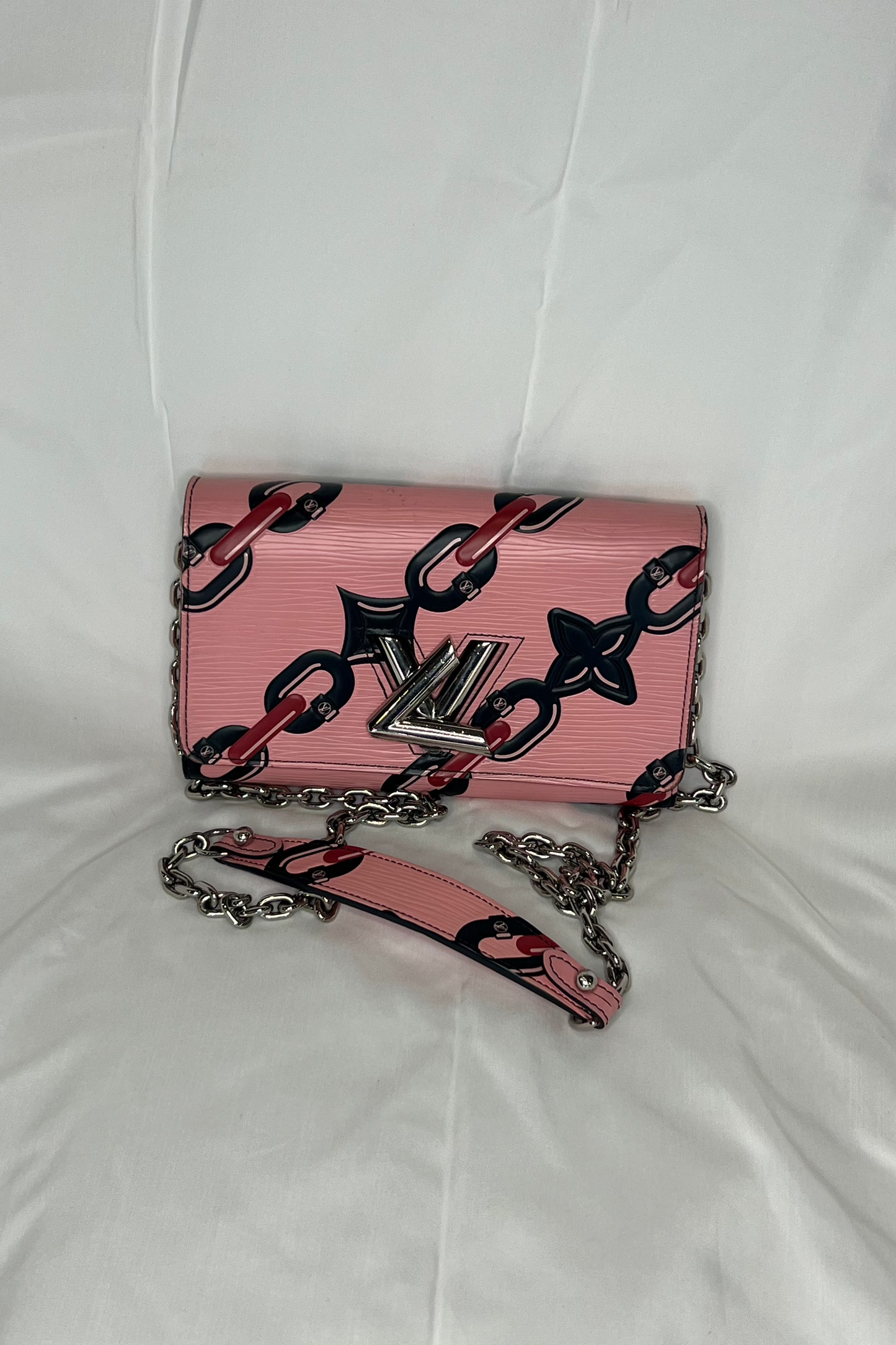 Louis Vuitton Epi Chain Flower Twist Wallet on Chain