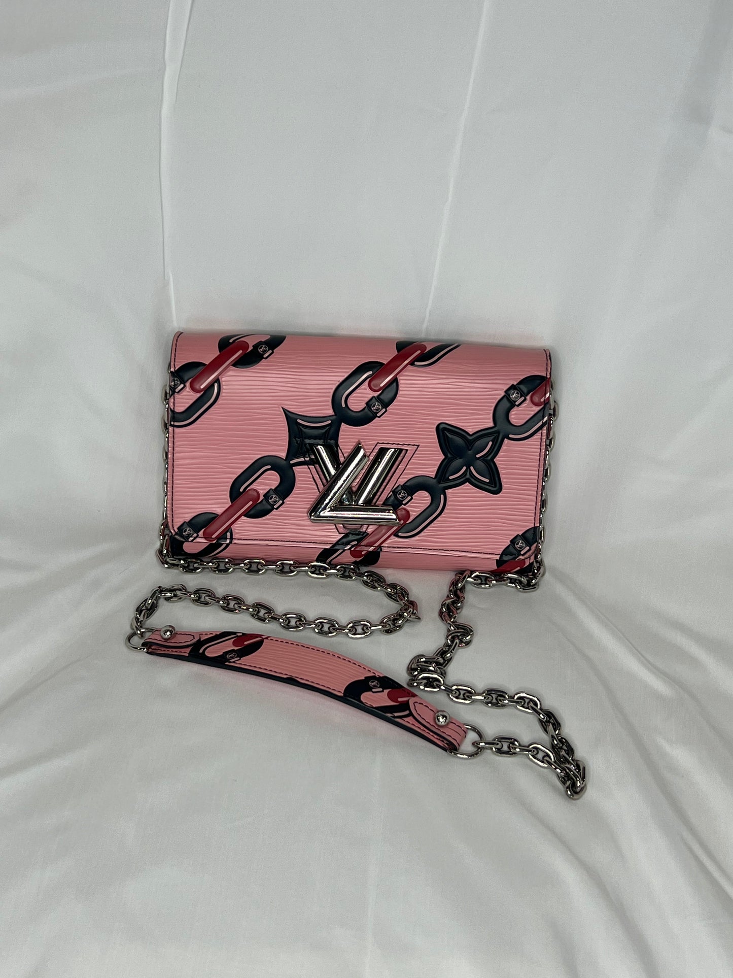 Louis Vuitton Epi Chain Flower Twist Wallet on Chain