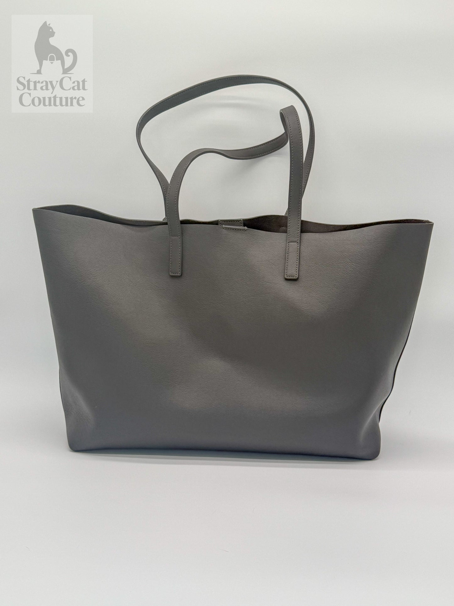 Saint Laurent Large Leather Tote in Grey