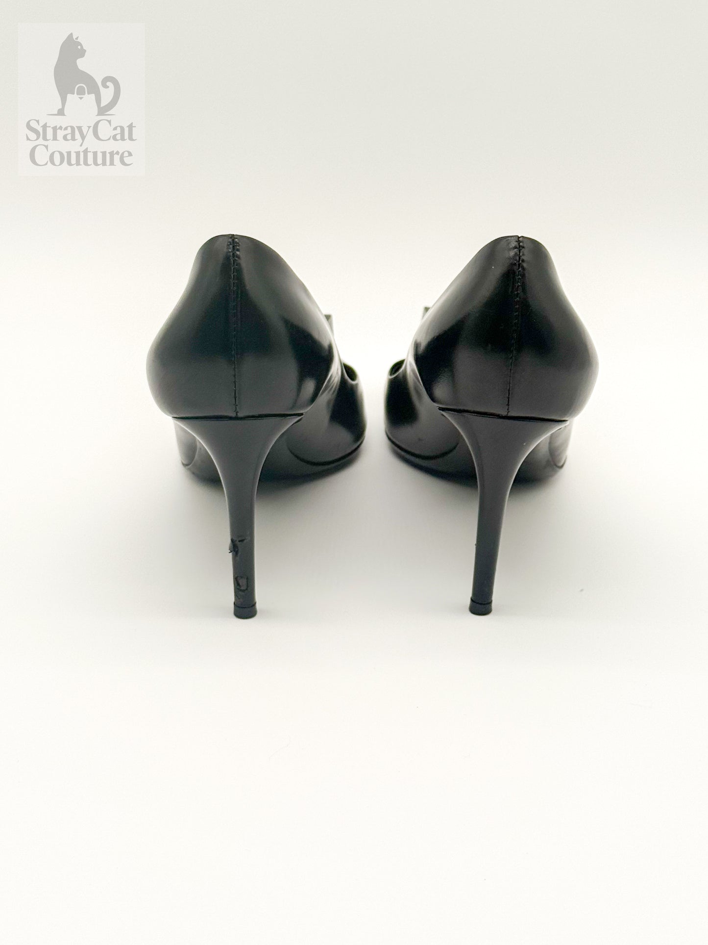 Louis Vuitton Calfskin Cubic Pumps – Black, Size 39